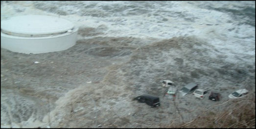 20111101-Tepco tsunami strikes 110519_2_4.jpg